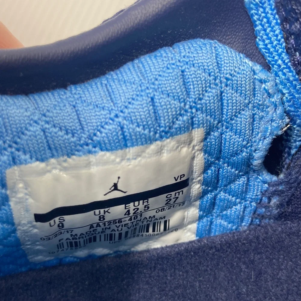 Nike Air Jordan 17 Blue Win Like 82 Tennis Shoes Sneakers size 9